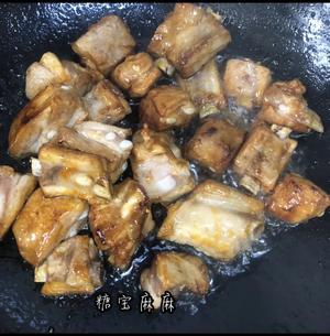 零失败的“糖醋排骨”黄金配比酱汁的做法 步骤3